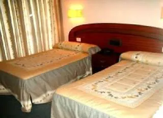 Hotel Don 2*