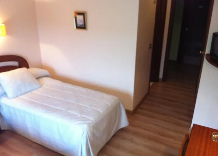 Don Otel Cangas do Morrazo